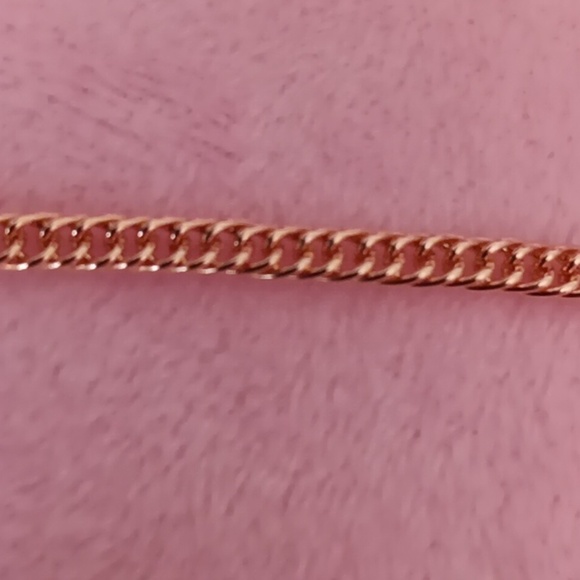 NEW Engraved "I Can Do All Things Through Christ" 18k Goldplated Cross Necklace - Picture 4 of 4